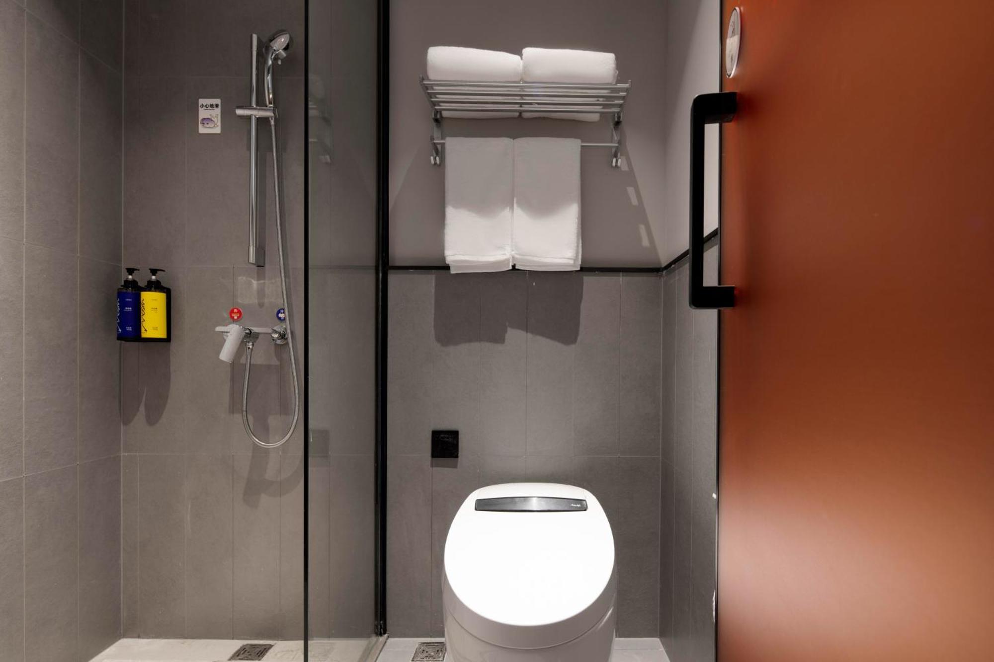 Merica Hotel-Chengdu Chunxi Road Екстер'єр фото